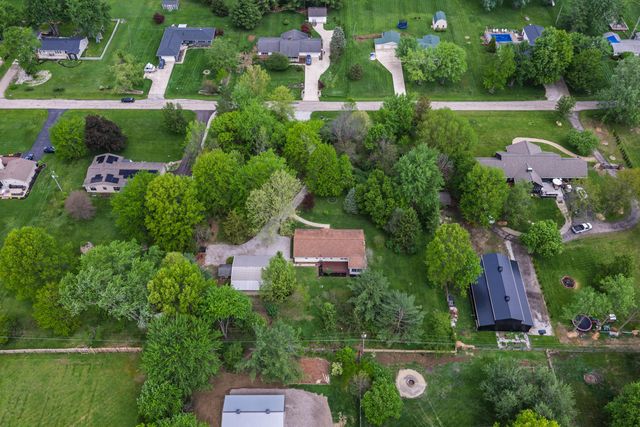 275 N Parkway Drive, Delaware, OH 43015