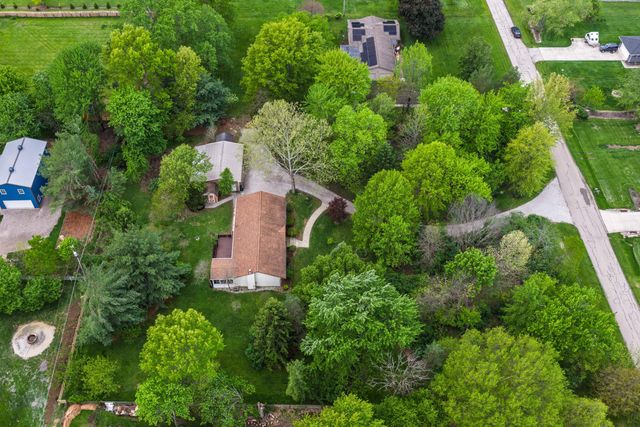 275 N Parkway Drive, Delaware, OH 43015