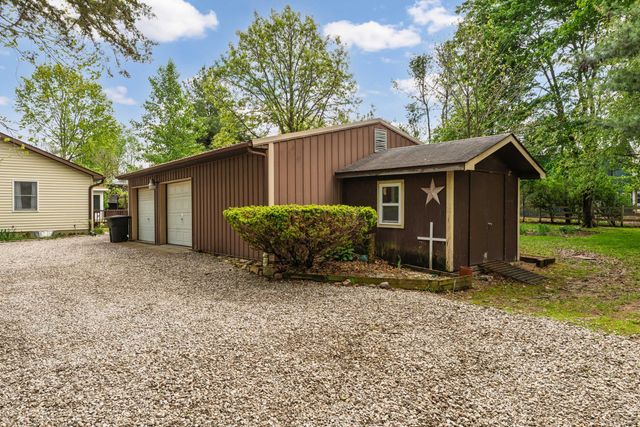 275 N Parkway Drive, Delaware, OH 43015