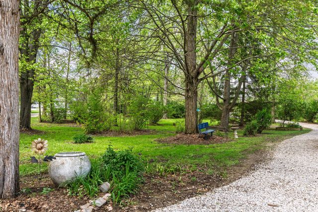 275 N Parkway Drive, Delaware, OH 43015