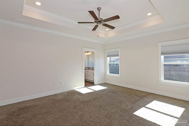 12592 Windsor Dr, Pensacola, FL 32506