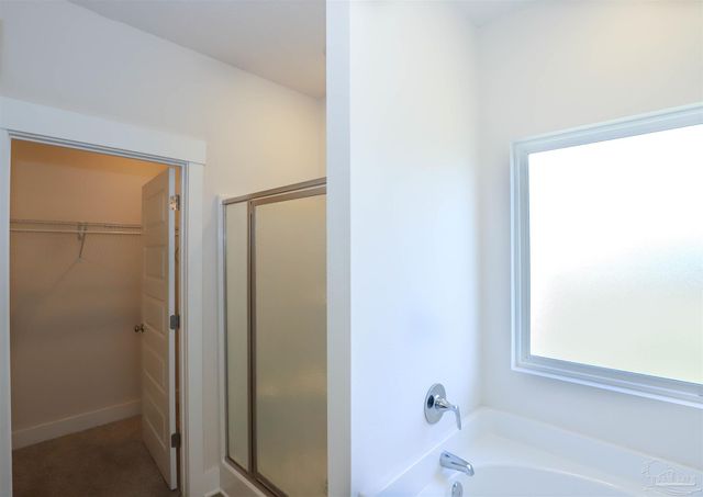 12592 Windsor Dr, Pensacola, FL 32506