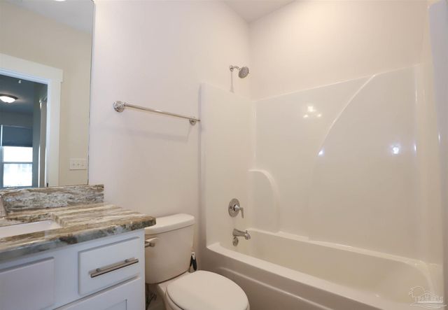 12592 Windsor Dr, Pensacola, FL 32506