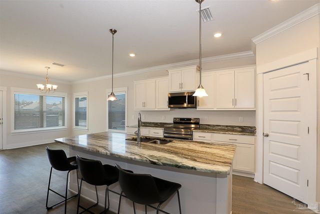 12592 Windsor Dr, Pensacola, FL 32506