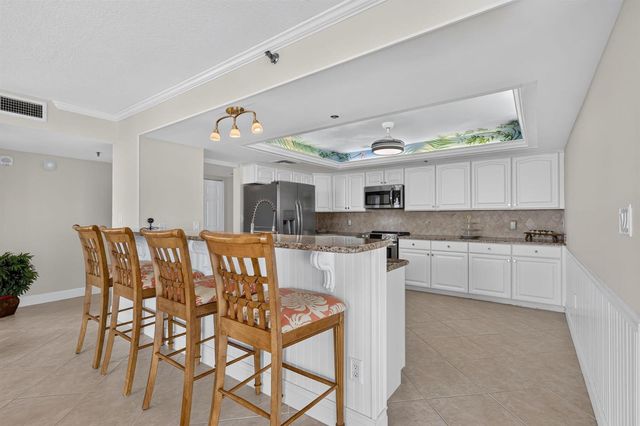 5047 N Highway A1a 1704, Hutchinson Island, FL 34949