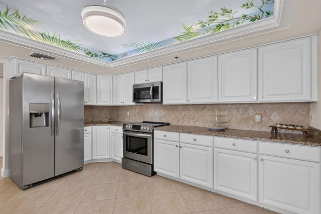 5047 N Highway A1a 1704, Hutchinson Island, FL 34949