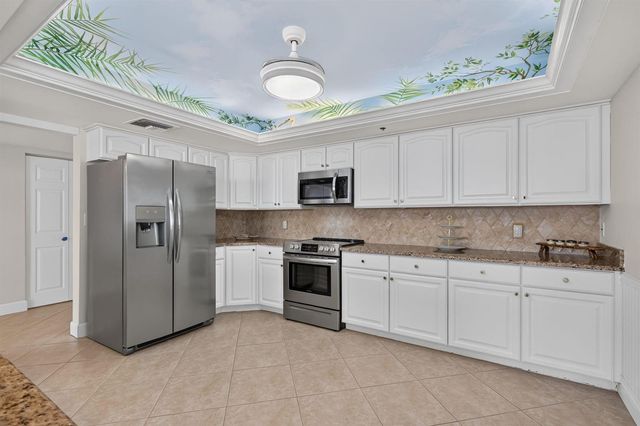 5047 N Highway A1a 1704, Hutchinson Island, FL 34949
