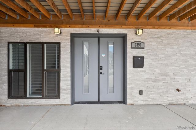 2390 S Holly Street, Denver, CO 80222