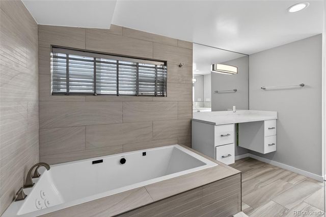 2390 S Holly Street, Denver, CO 80222