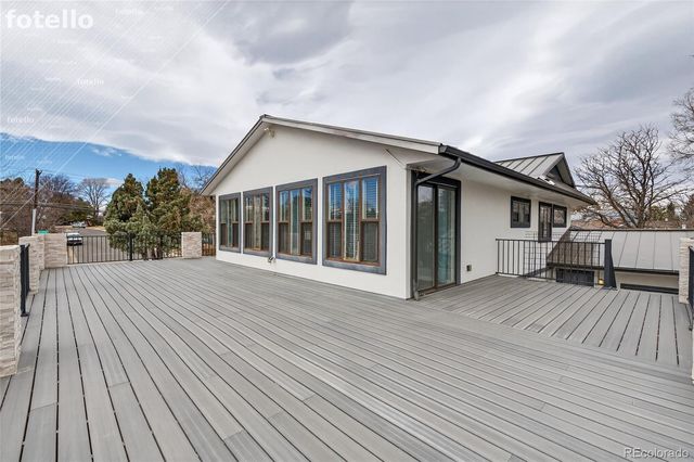 2390 S Holly Street, Denver, CO 80222