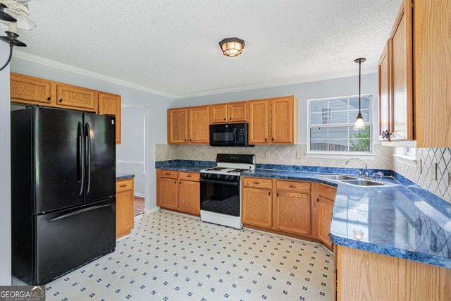 4001 English Valley Drive, Ellenwood, GA 30294