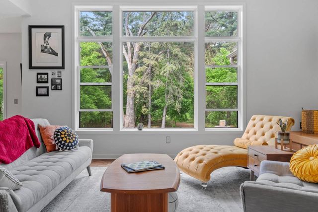 45XX Wood Duck Drive, Vadnais Heights, MN 55127