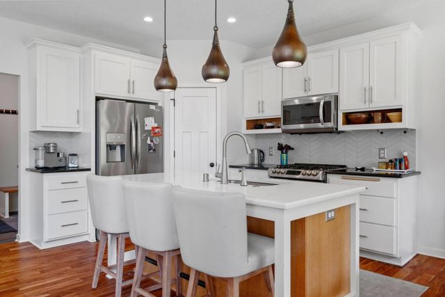 45XX Wood Duck Drive, Vadnais Heights, MN 55127