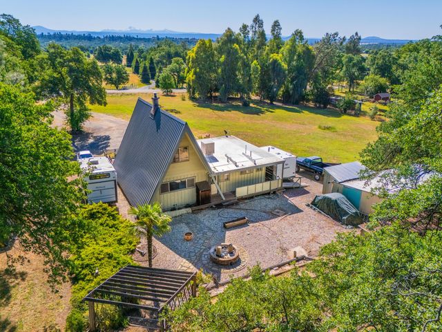 10268 Deschutes Road, Palo Cedro, CA 96073