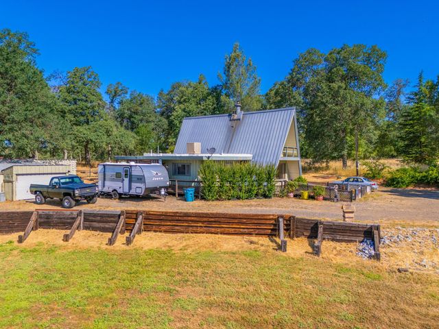 10268 Deschutes Road, Palo Cedro, CA 96073