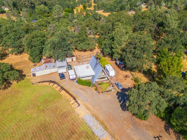 10268 Deschutes Road, Palo Cedro, CA 96073