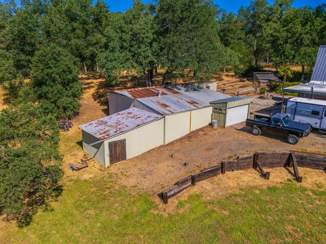 10268 Deschutes Road, Palo Cedro, CA 96073
