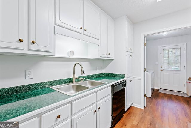 406 Ellerbe Drive, Statham, GA 30666