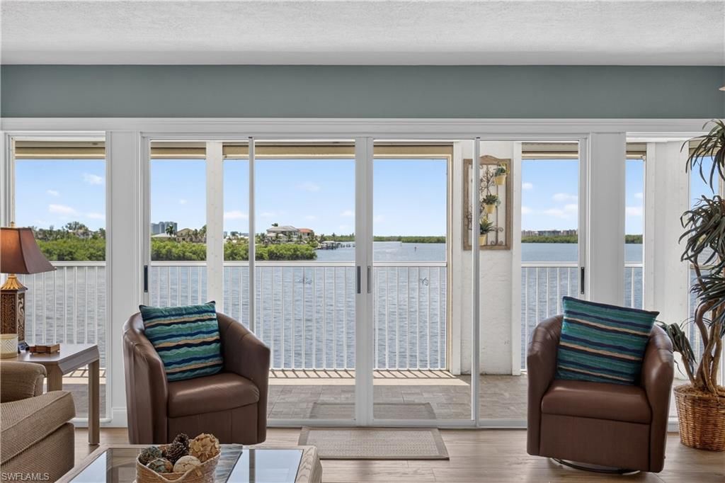 4895 Bonita Beach RD 204-(3 floors up), BONITA SPRINGS, FL 34134 — exterior