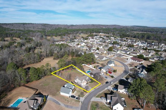 491 Thoroughbred Drive, NW, Cleveland, TN 37312