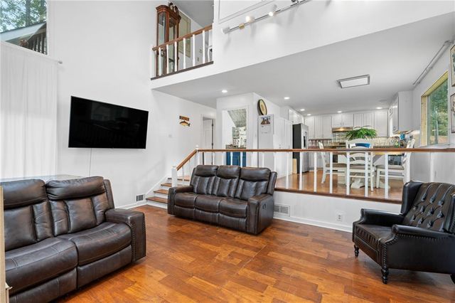 452 Brookwood Drive, Dawsonville, GA 30534