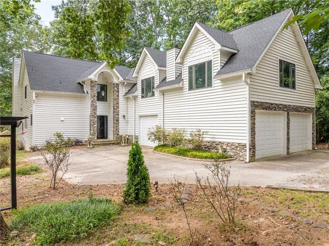 452 Brookwood Drive, Dawsonville, GA 30534