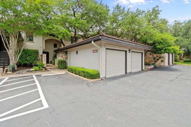 1000 Liberty Park DR 205, Austin, TX 78746