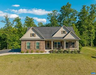302 MANOR BLVD, Palmyra, VA 22963
