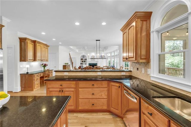 4982 Wyntergate Drive, Dunwoody, GA 30338