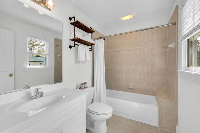 4982 Wyntergate Drive, Dunwoody, GA 30338