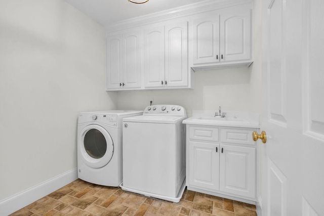 4982 Wyntergate Drive, Dunwoody, GA 30338