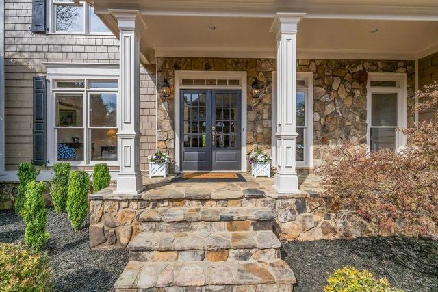 4982 Wyntergate Drive, Dunwoody, GA 30338