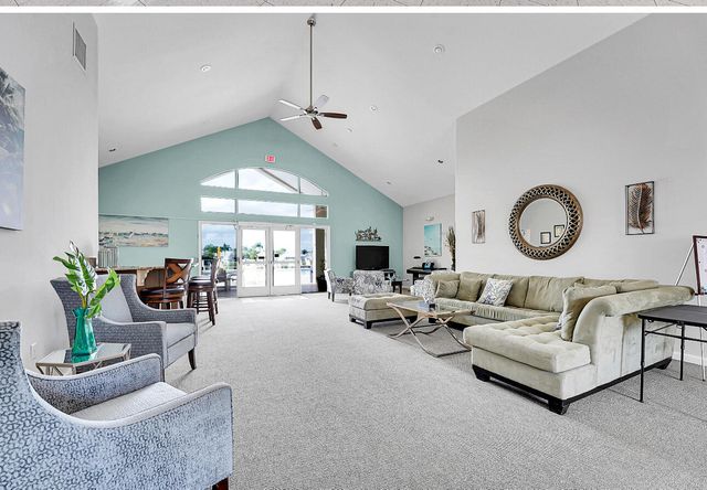 5680 Travelers Way, Fort Pierce, FL 34982