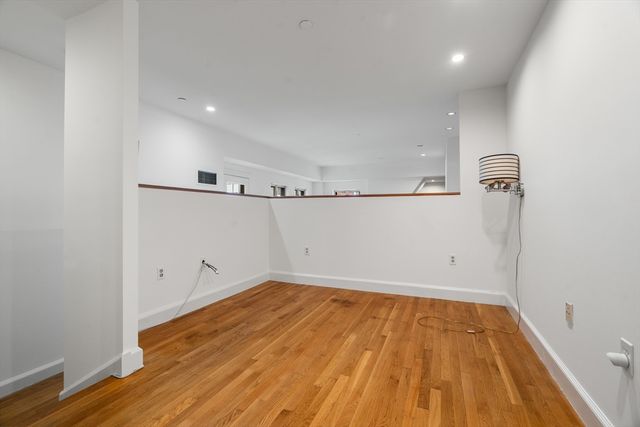 2 Clarendon St 505, Boston, MA 02116