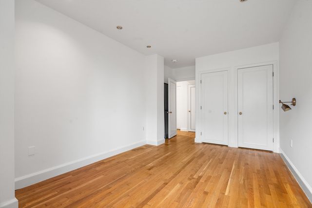 2 Clarendon St 505, Boston, MA 02116