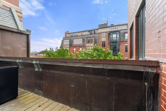 2 Clarendon St 505, Boston, MA 02116