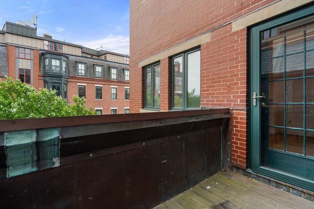 2 Clarendon St 505, Boston, MA 02116