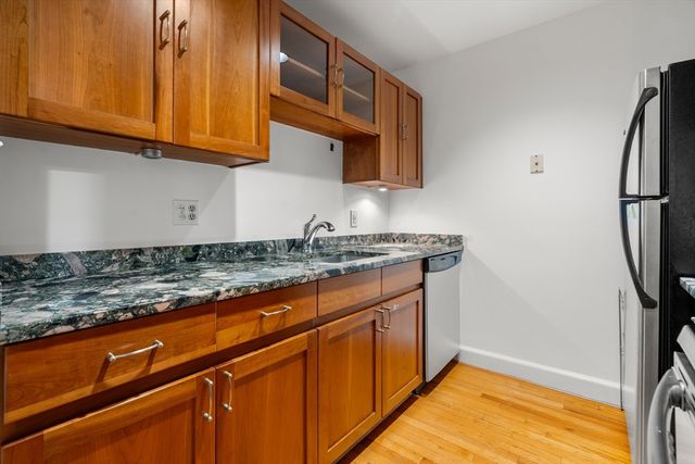 2 Clarendon St 505, Boston, MA 02116