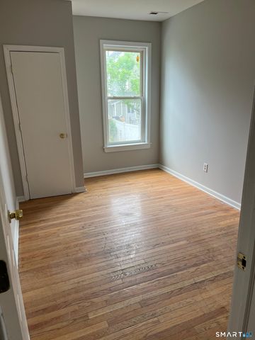 40 Jane Street 1st, Bridgeport, CT 06608