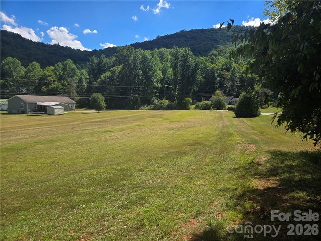 000 Sugar Fork Road, Sylva, NC 28779
