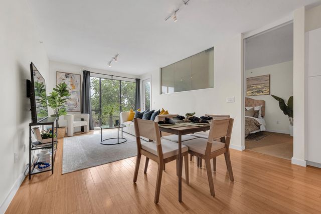4040 N Hall Street 304, Dallas, TX 75219