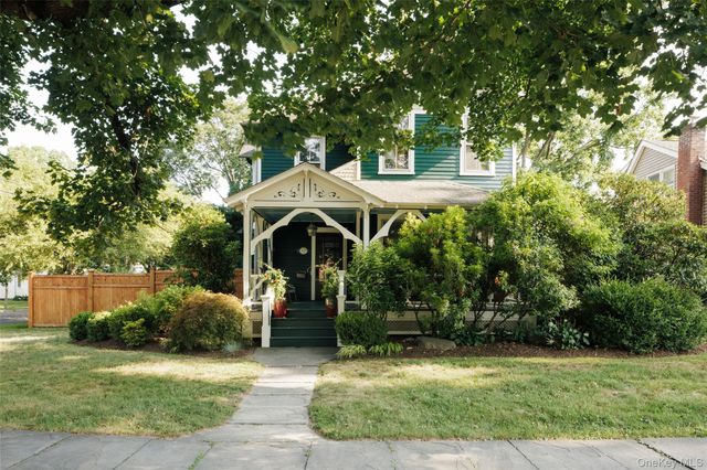 62 Livingston Street, Rhinebeck, NY 12572