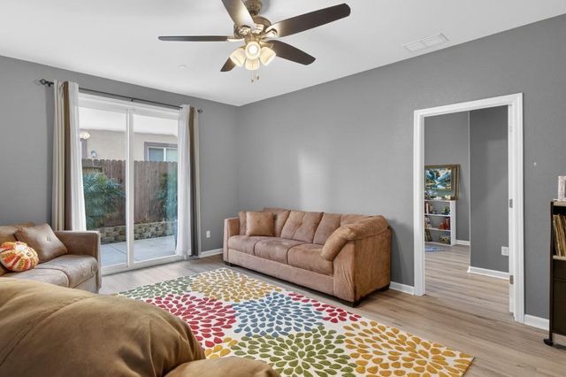 3627 Barletta Ln, Sacramento, CA 95834