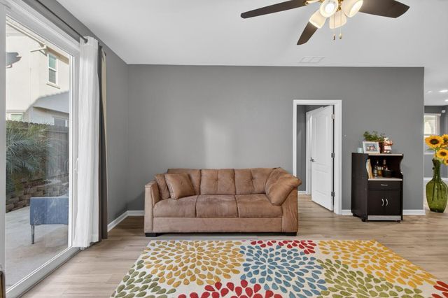 3627 Barletta Ln, Sacramento, CA 95834