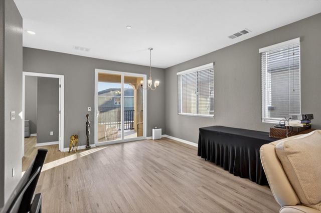 3627 Barletta Ln, Sacramento, CA 95834