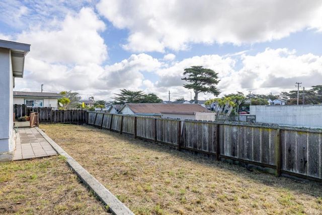 3092 Zanetta Drive, Marina, CA 93933