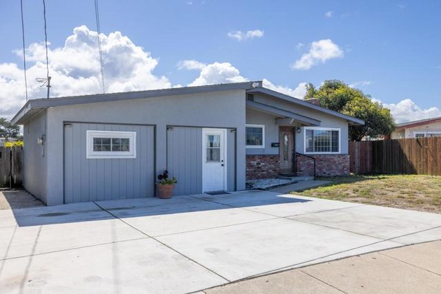 3092 Zanetta Drive, Marina, CA 93933
