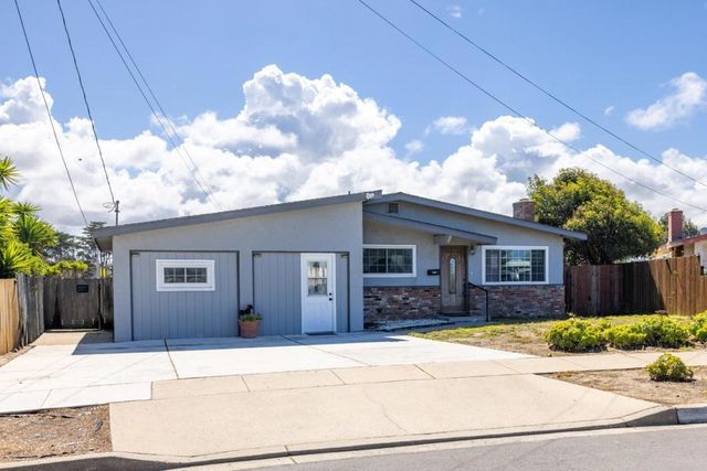 3092 Zanetta Drive, Marina, CA 93933