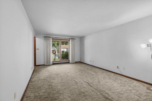 121 HUDSON STREET, Green Bay, WI 54303