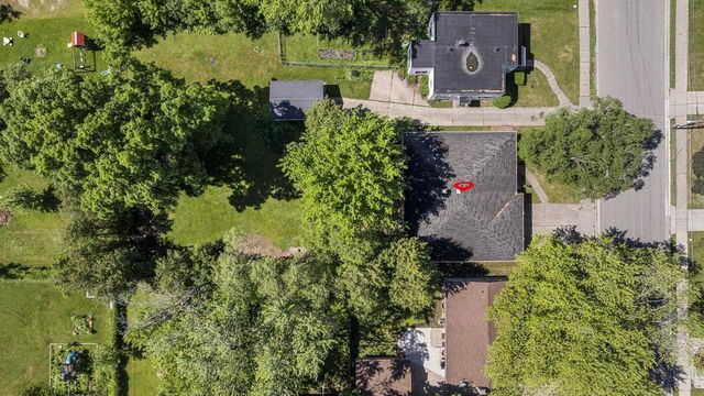 121 HUDSON STREET, Green Bay, WI 54303